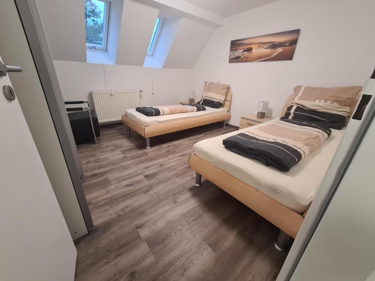 Wohnung Mit 2 Schlafzimmern Wutoschingen Екстер'єр фото